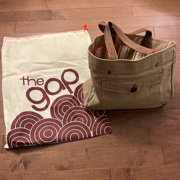 Gap reversible canvas bag with dust bag - Picture 7 of 7